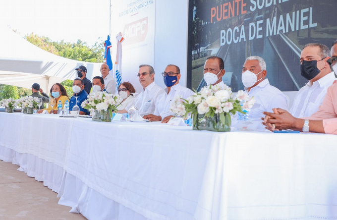 El Gobierno invierte 1500 millones en la vía Barahona -Enriquillo