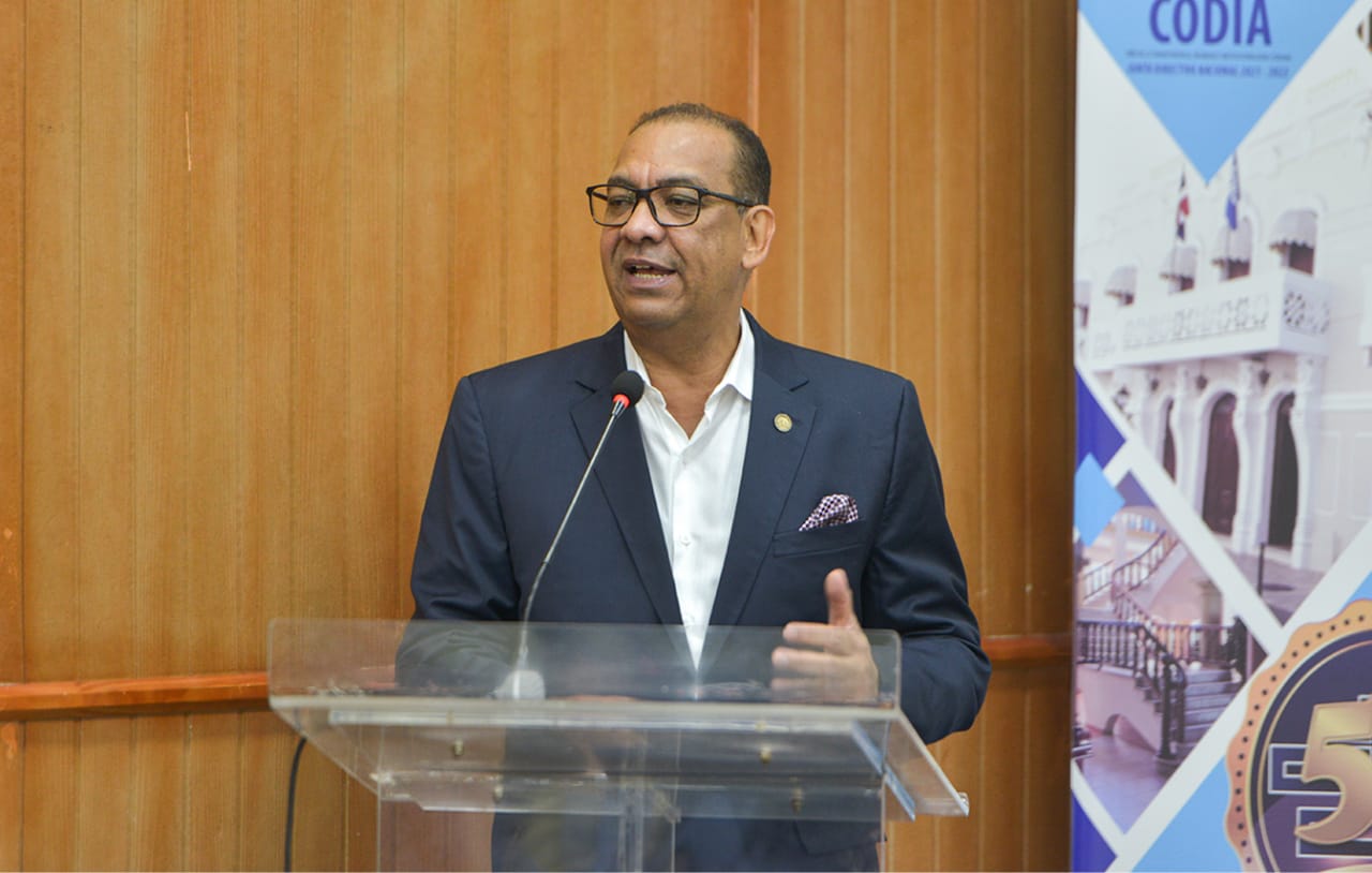 MOPC anuncia amplio plan de construcción vial para 2022