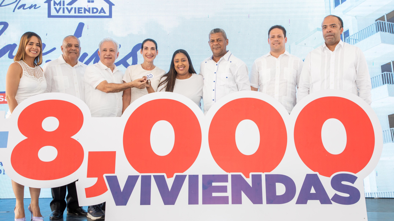 El gobierno del presidente Abinader ha entregado 8,142 viviendas, superando la meta inicial de 7,544 establecida en el Plan Mi Vivienda