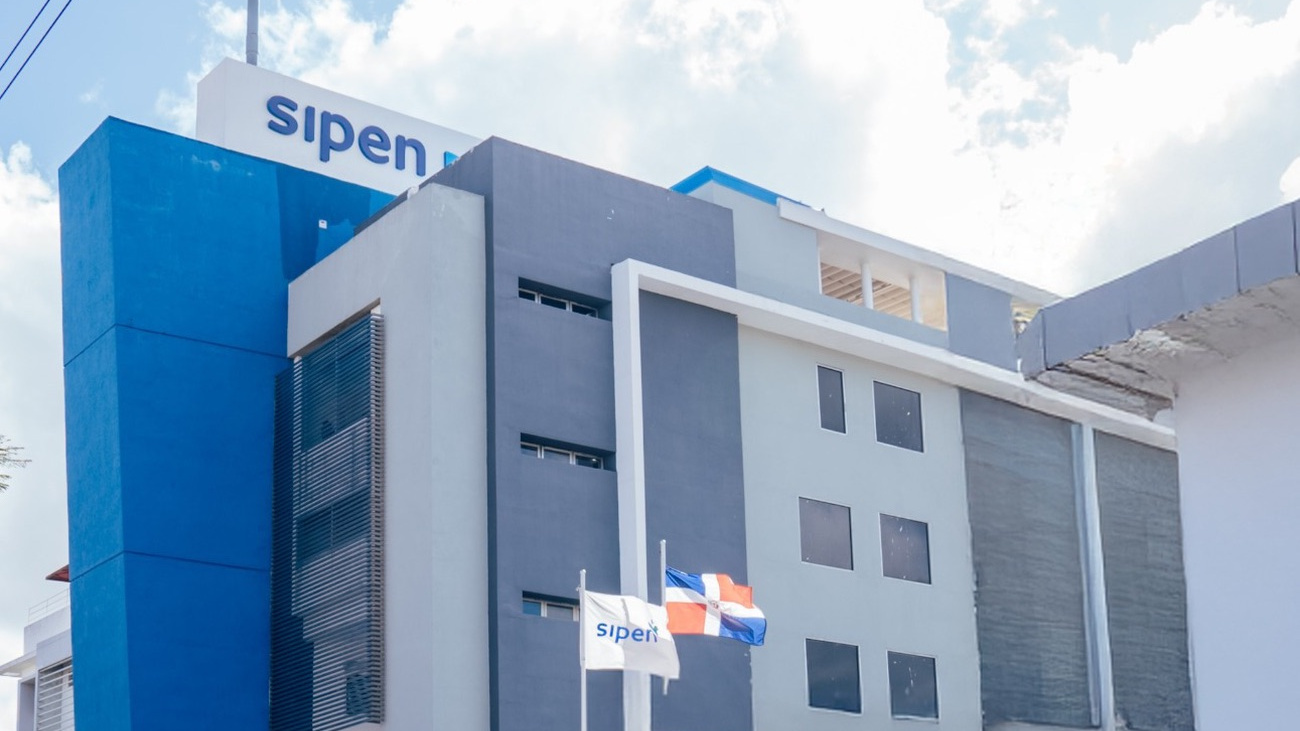 Inversiones de fondos de pensiones en el sector privado crecen un 33 % en 2024